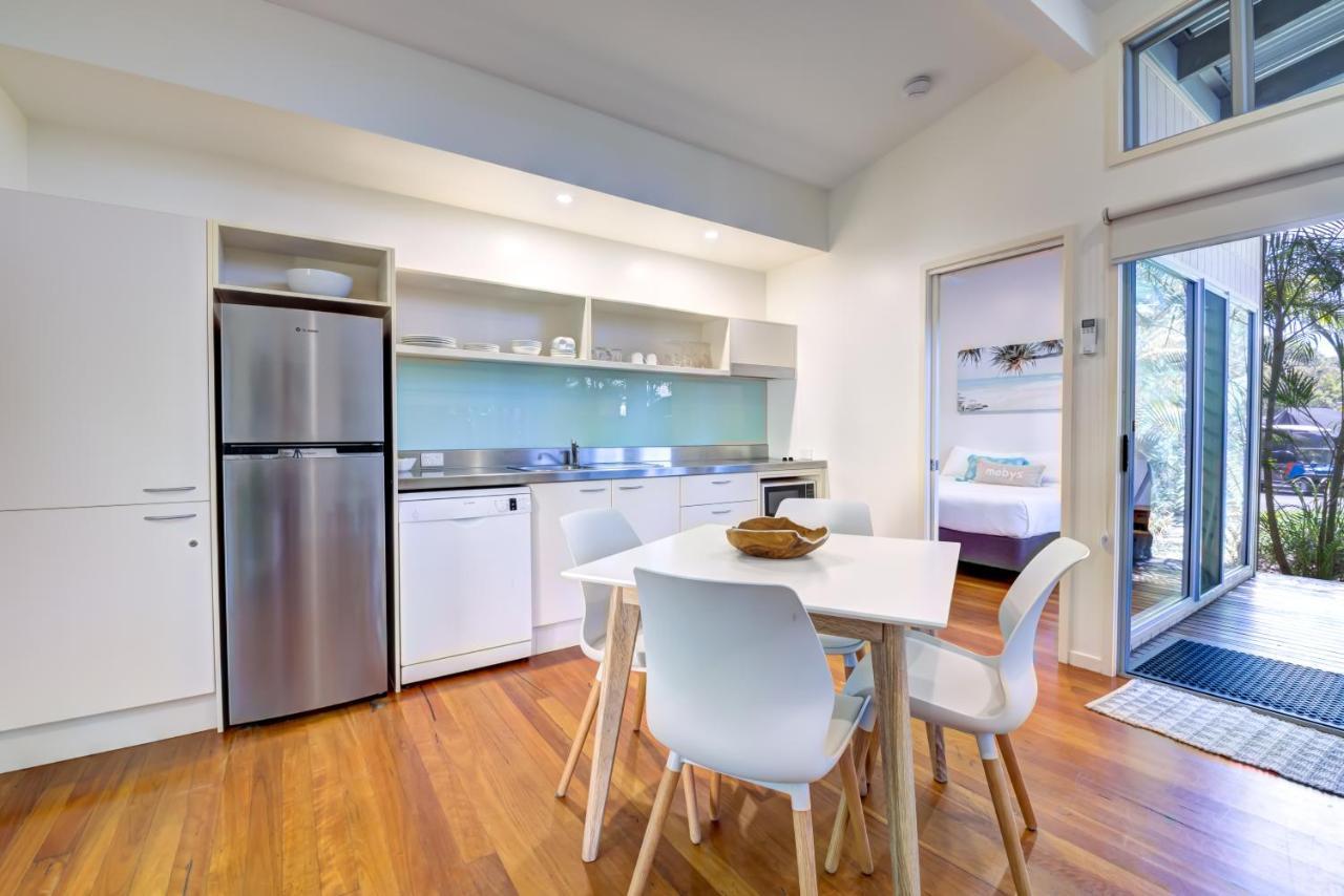 Mobys Beachside Retreat Blueys Beach Ngoại thất bức ảnh