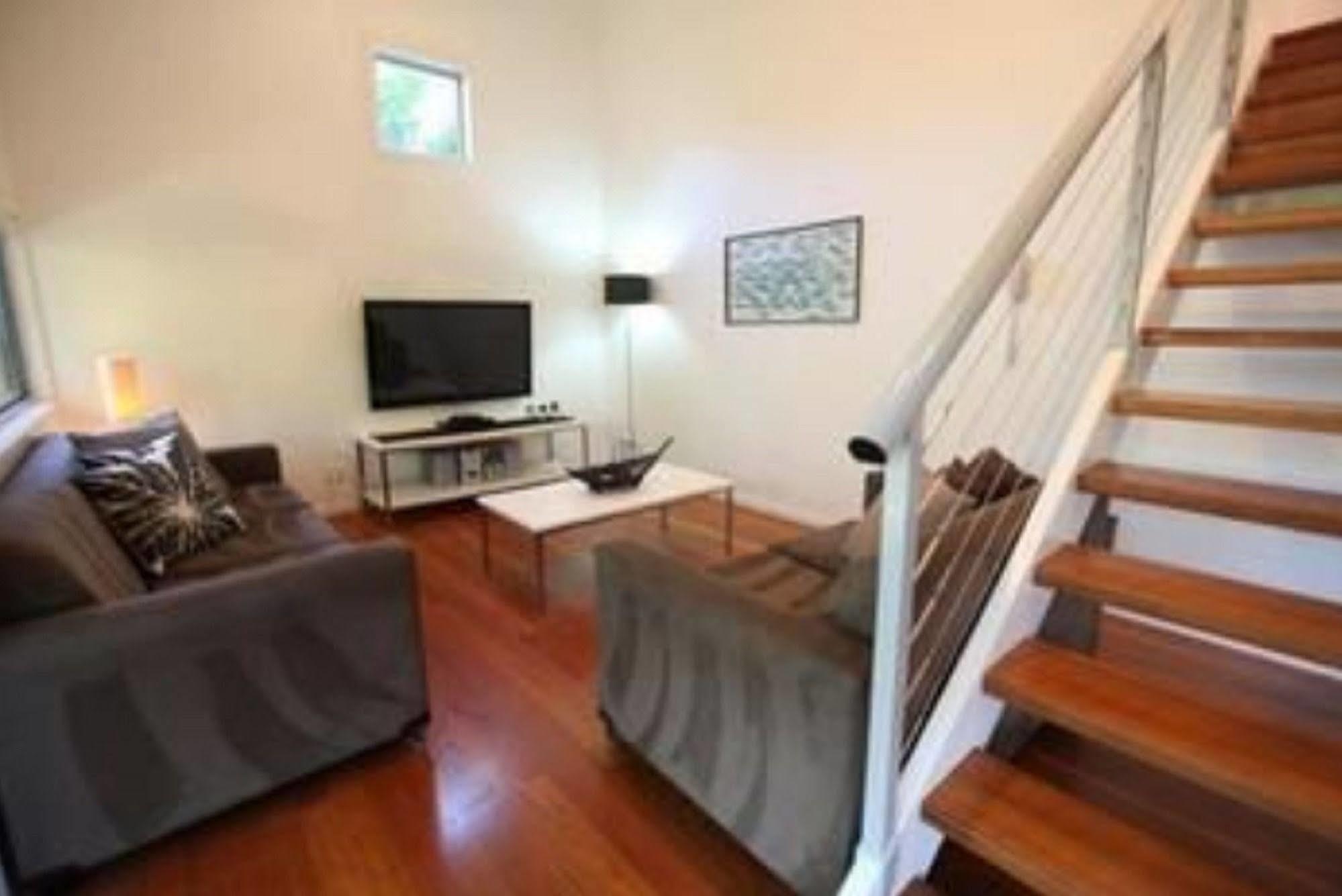 Mobys Beachside Retreat Blueys Beach Ngoại thất bức ảnh
